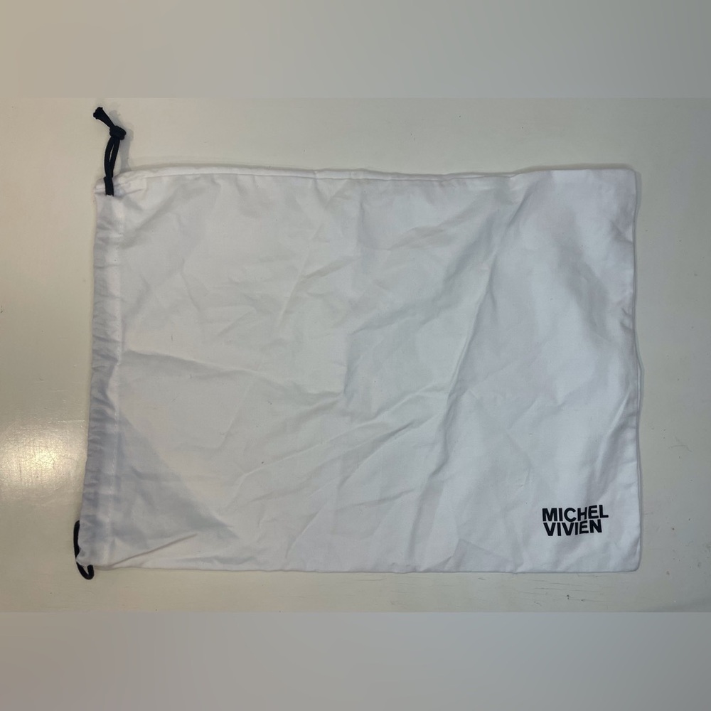 Michel‎ Vivien White Fabric Dust Bag 16”x 11”
